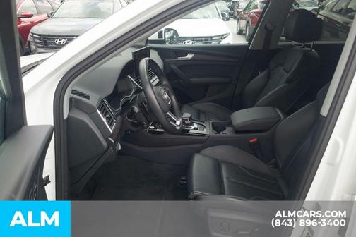 Arkona White 2024 Audi Q5 45 S line quattro Premium