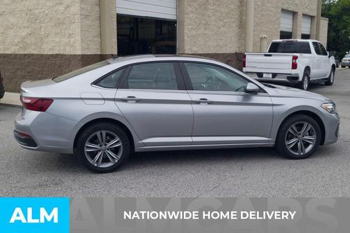 Pyrite Silver Metallic 2024 Volkswagen Jetta 1.5T SE