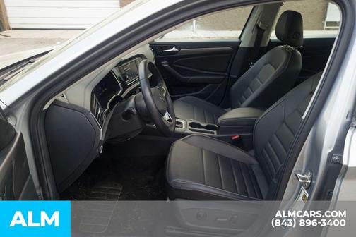 Pyrite Silver Metallic 2024 Volkswagen Jetta 1.5T SE