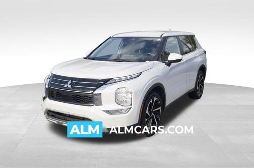 2024 Mitsubishi Outlander SE