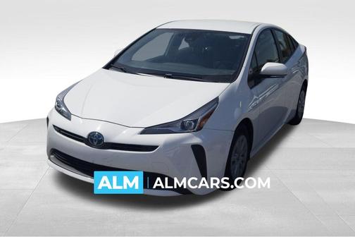2022 Toyota Prius LE