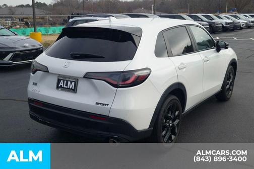Platinum White Pearl 2023 Honda HR-V Sport