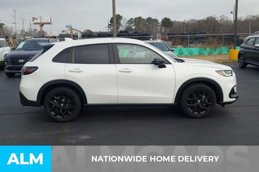 Platinum White Pearl 2023 Honda HR-V Sport