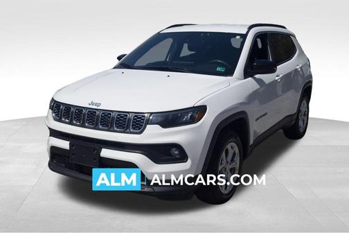 Bright White Clearcoat 2024 Jeep Compass Latitude