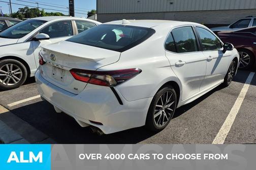 2023 Toyota Camry SE