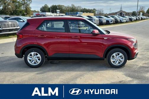 2026 Hyundai VENUE SE