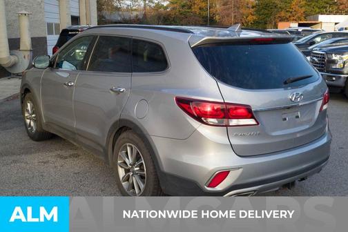 2017 Hyundai SANTA FE SE