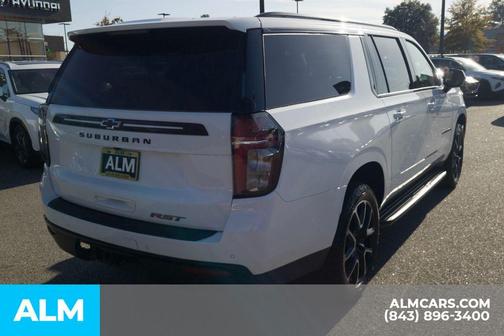 2024 Chevrolet Suburban RST