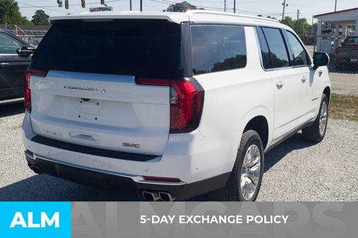 Summit White 2025 GMC Yukon XL Denali