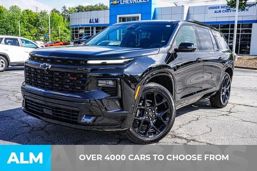 Mosaic Black Metallic 2025 Chevrolet Traverse RS