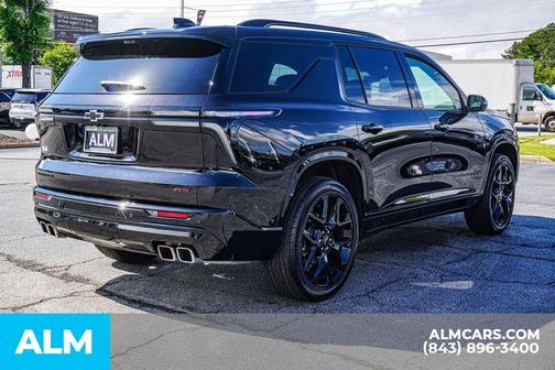 Mosaic Black Metallic 2025 Chevrolet Traverse RS