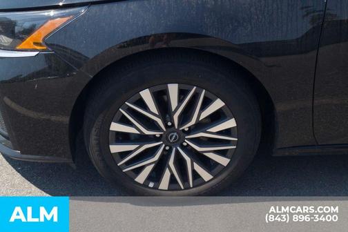 Super Black Clearcoat 2025 Nissan Altima SV