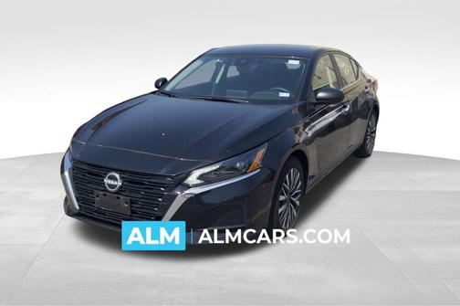 Super Black Clearcoat 2025 Nissan Altima SV
