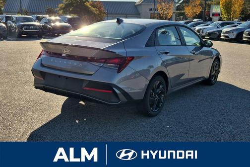 2026 Hyundai ELANTRA SEL