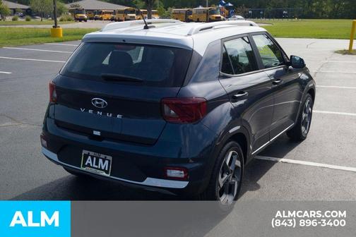 2025 Hyundai VENUE Limited