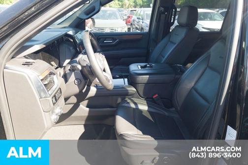 Onyx Black 2025 GMC Yukon XL Denali