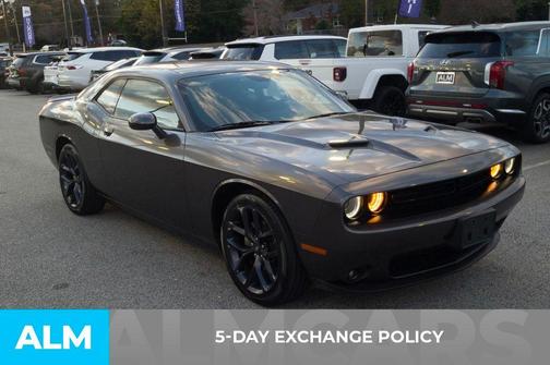 2022 Dodge Challenger SXT