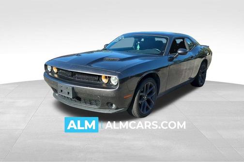 2022 Dodge Challenger SXT