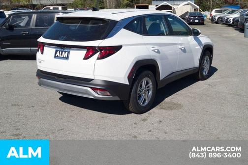 2025 Hyundai TUCSON SE