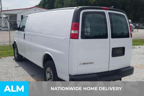 Summit White 2017 Chevrolet Express 2500 Work Van