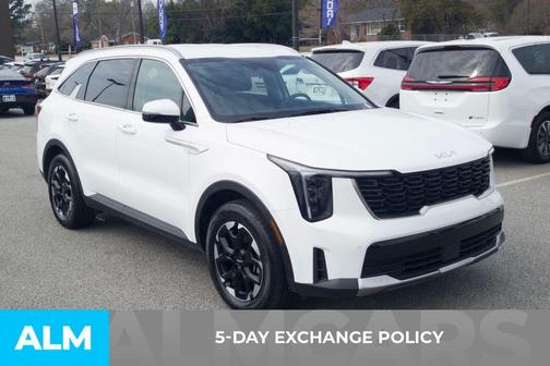 2024 Kia Sorento S