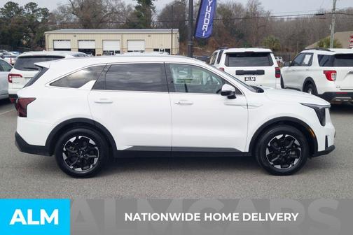2024 Kia Sorento S