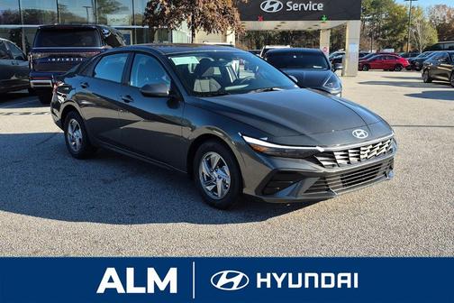 Amazon Gray 2026 Hyundai ELANTRA SE