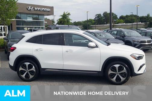 Polar White 2025 Mercedes-Benz GLA 250 Base