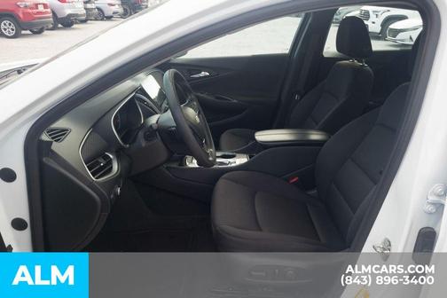 Summit White 2024 Chevrolet Malibu LT