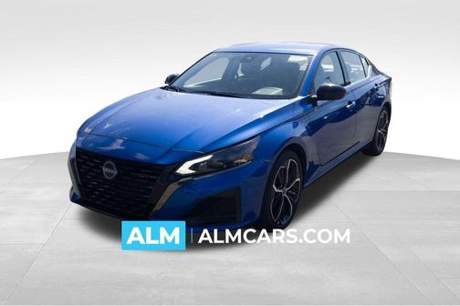 2025 Nissan Altima SR