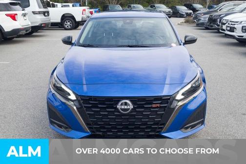 2025 Nissan Altima SR