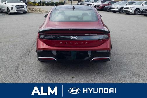 2026 Hyundai SONATA Hybrid SEL