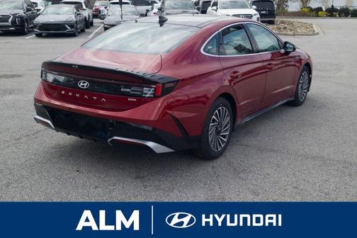 2026 Hyundai SONATA Hybrid SEL
