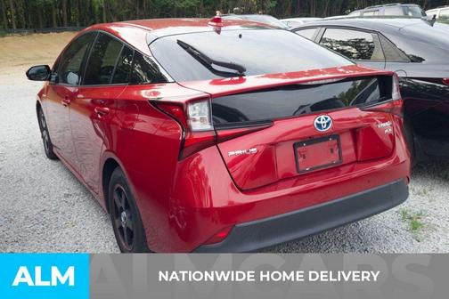 Red 2019 Toyota Prius XLE