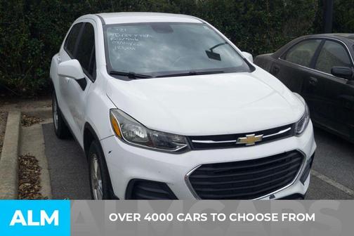 Summit White 2021 Chevrolet Trax LS