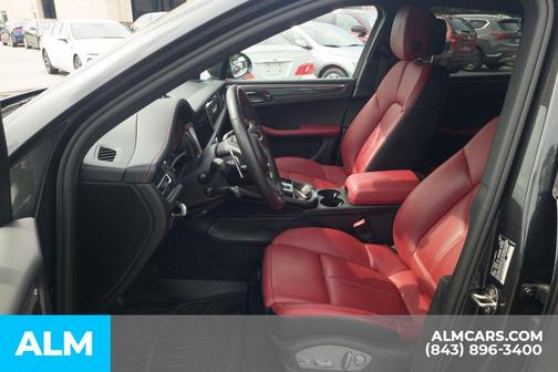 Black 2022 Porsche Macan Base