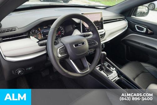 Silver Zynith 2025 Jeep Compass Limited