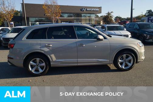 2024 Audi Q7 45 Premium