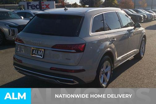 2024 Audi Q7 45 Premium