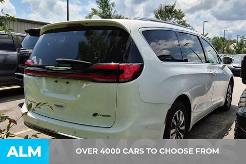 2021 Chrysler Pacifica Hybrid Touring L