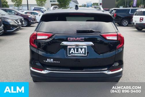 2023 GMC Terrain SLT