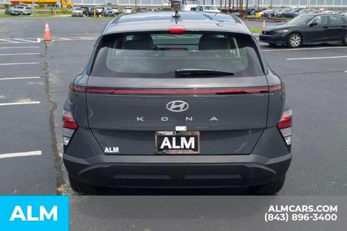 Gray Pearl 2026 Hyundai KONA SE