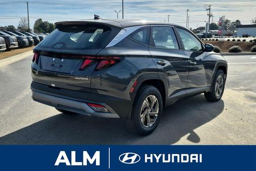 2026 Hyundai TUCSON Hybrid Blue SE
