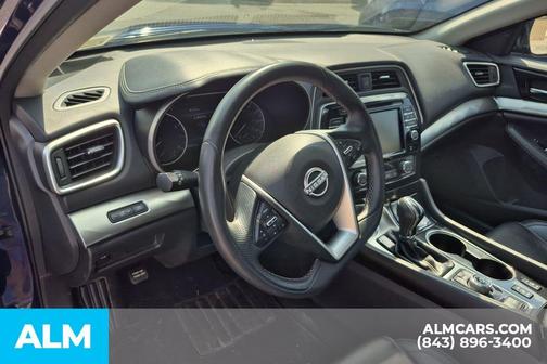 2023 Nissan Maxima SV