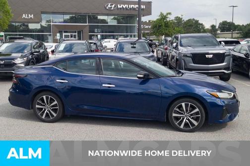 2023 Nissan Maxima SV