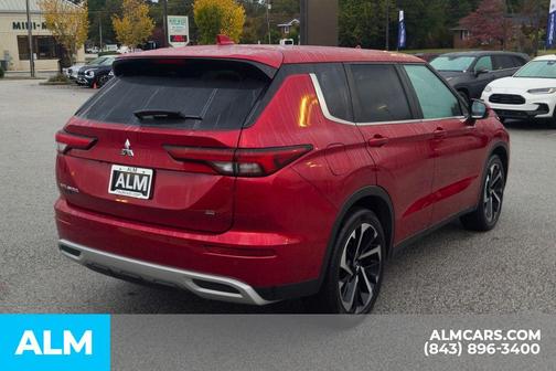 2024 Mitsubishi Outlander SE