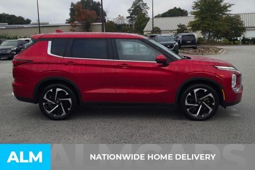 2024 Mitsubishi Outlander SE