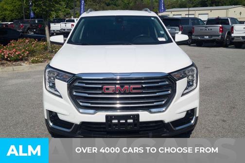 Summit White 2024 GMC Terrain SLT