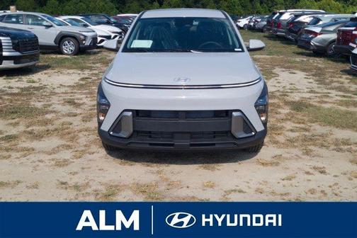 Gray Pearl 2026 Hyundai KONA SE