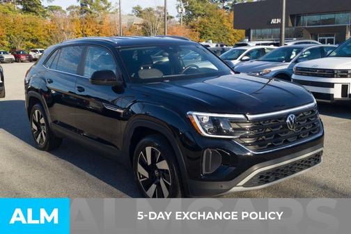 2024 Volkswagen Atlas Cross Sport 2.0T SE w/Technology